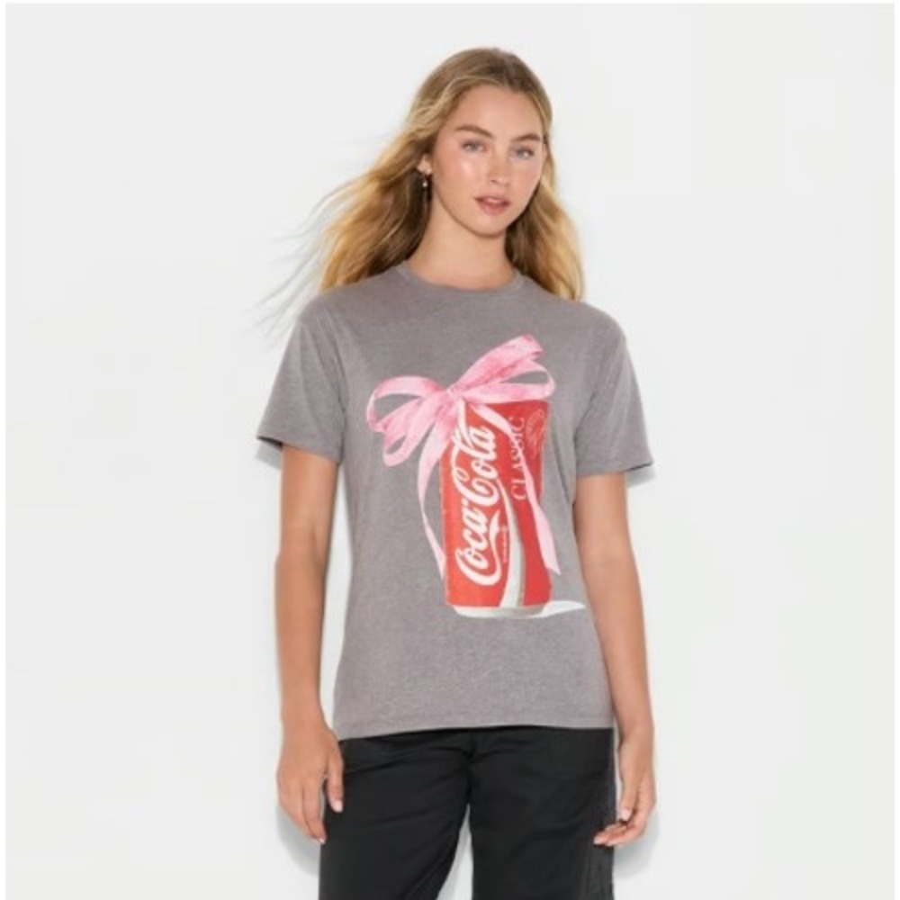 Coca-Cola Women's XL Gray Pink Bow Coke Can Graphic T-Shirt Tee